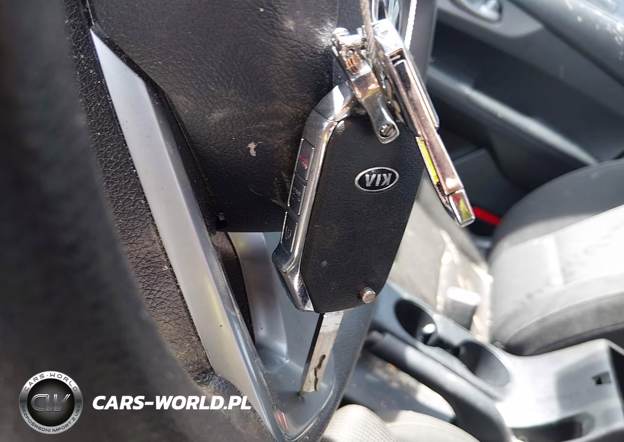 2021 Kia Forte Lxs VIN:3KPF24AD1ME266945 - 11