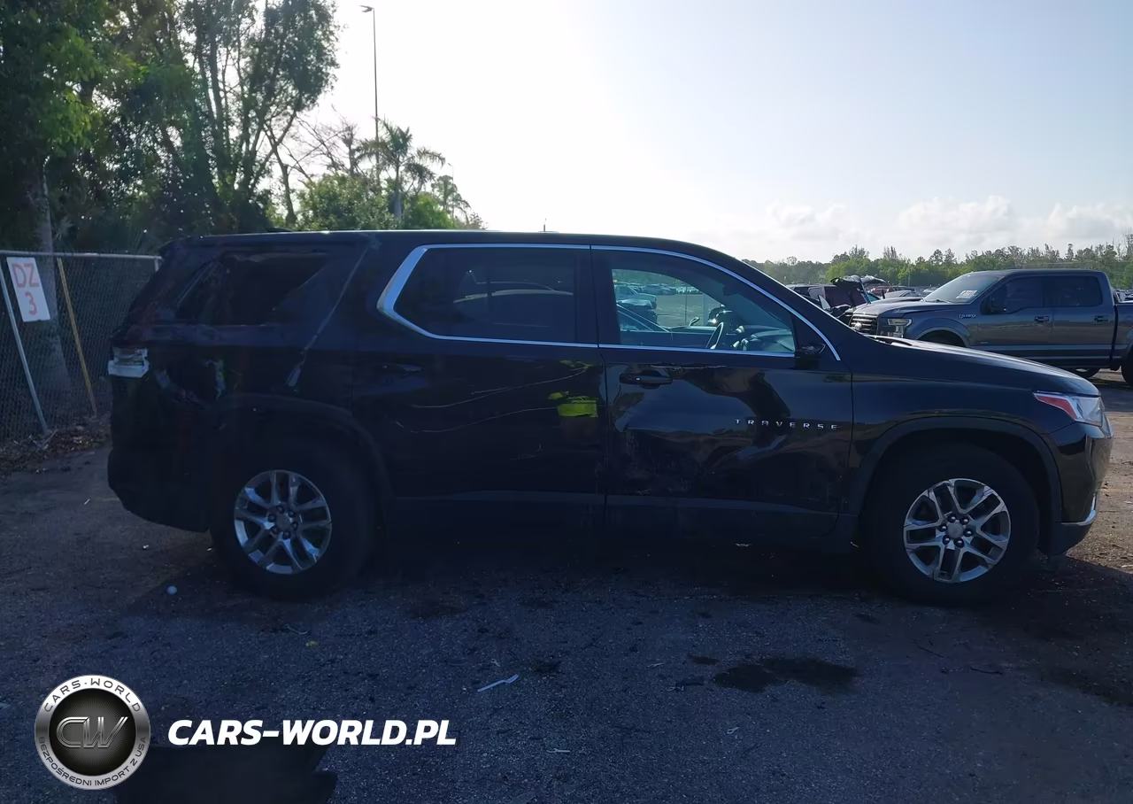 2019 Chevrolet Traverse Ls VIN:1GNERFKW3KJ218437 - 13