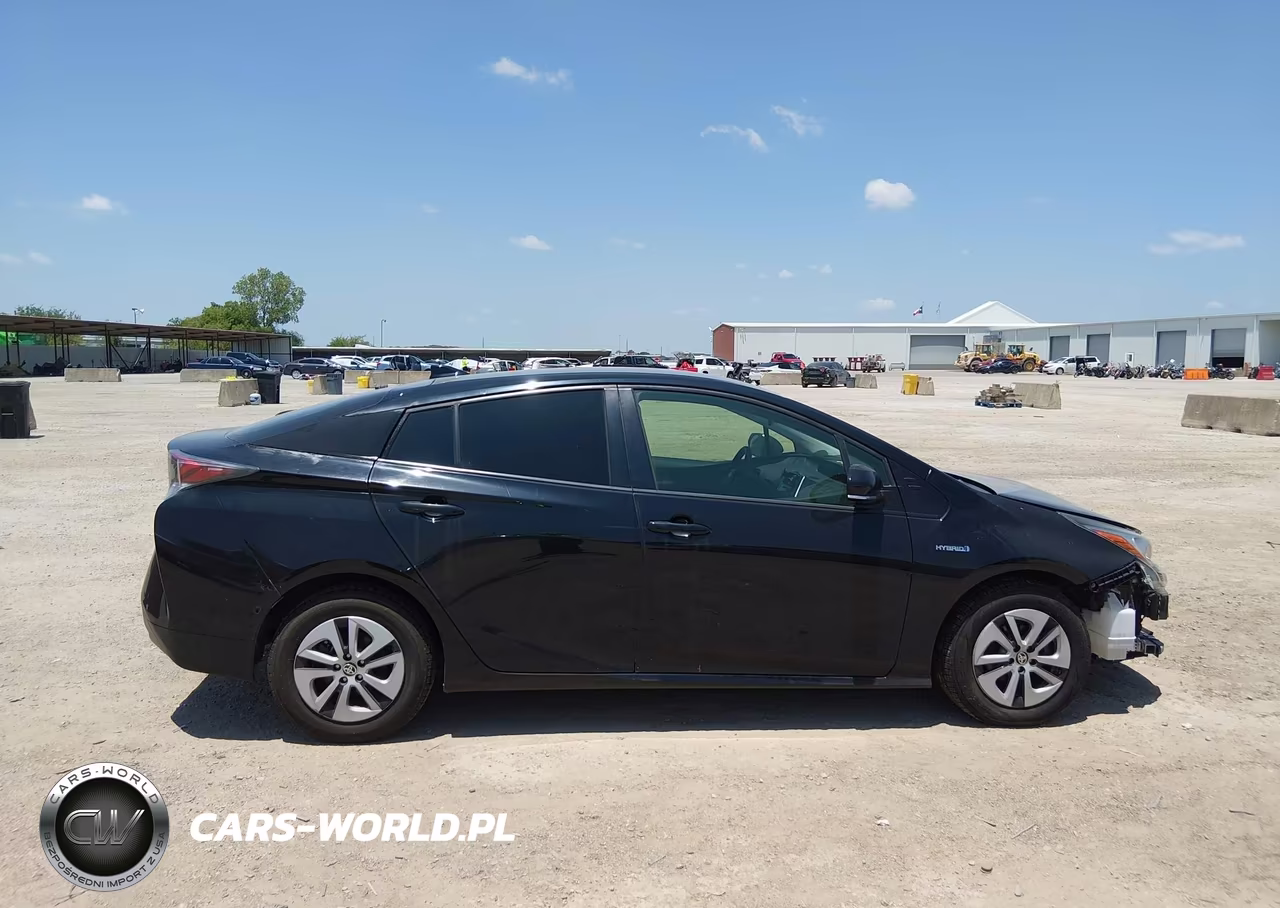 2017 Toyota Prius Two VIN:JTDKBRFU0H3579826 - 13