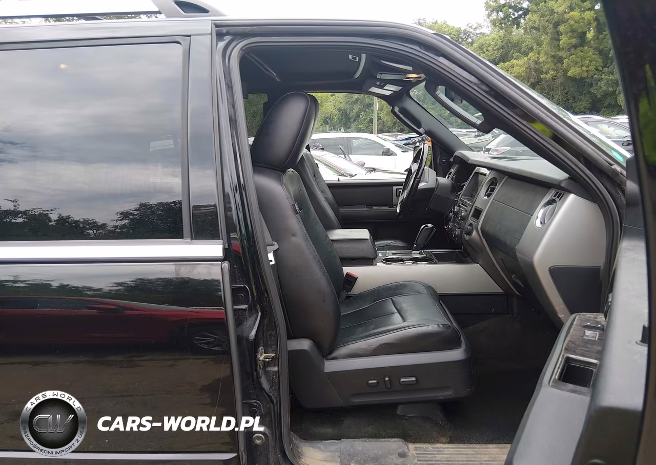 2016 Ford Expedition Limited VIN:1FMJU2AT4GEF36231 - 5