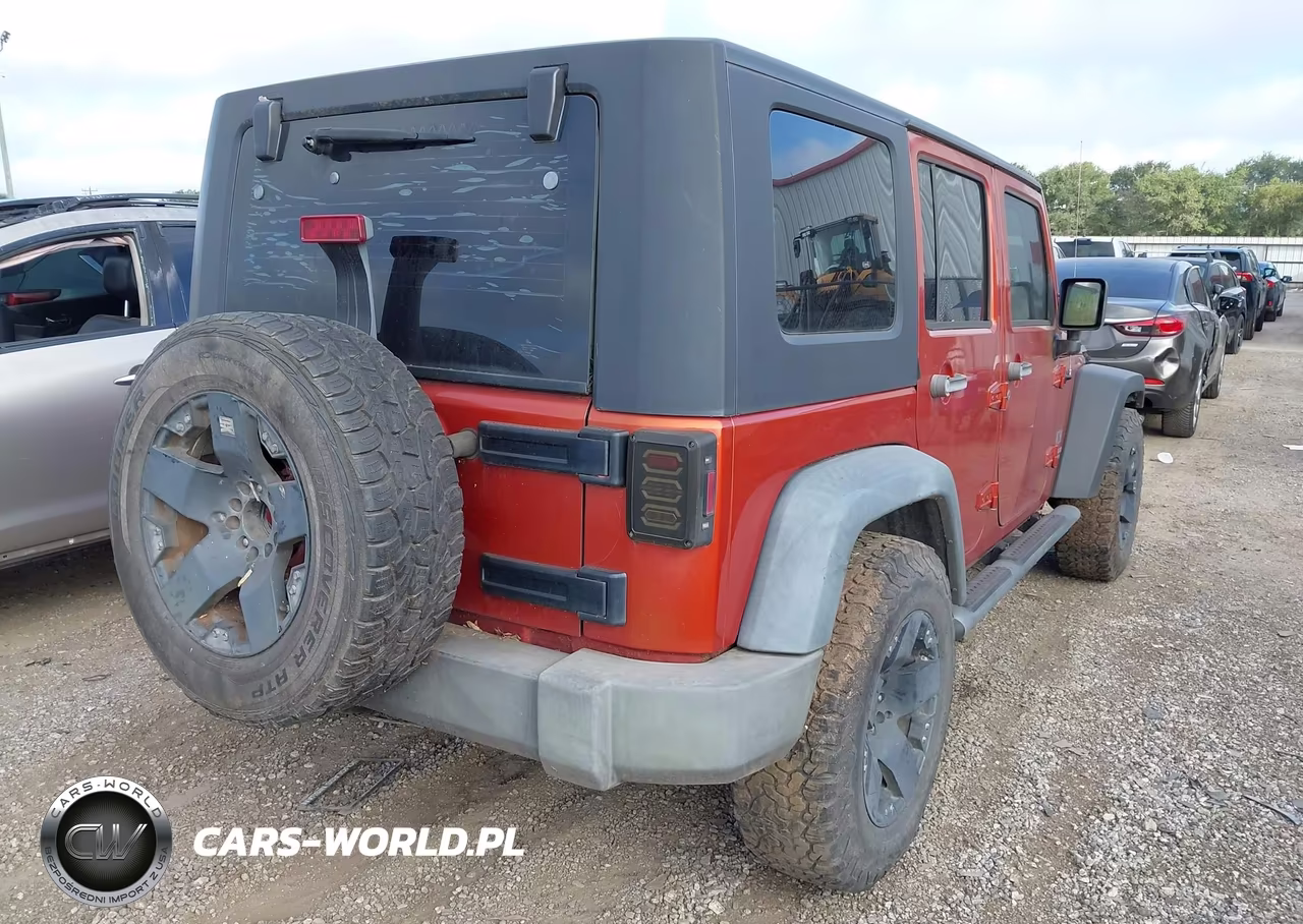 2009 Jeep Wrangler Unlimited X VIN:1J4GB391X9L750937 - 4