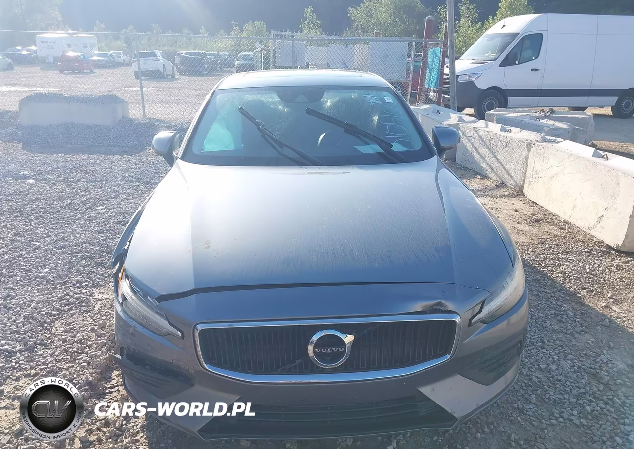 2019 Volvo S60 T6 Momentum VIN:7JRA22TK1KG010510 - 12