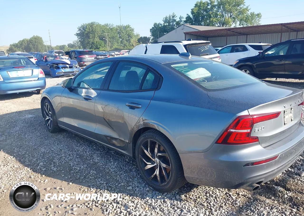 2019 Volvo S60 T6 Momentum VIN:7JRA22TK1KG010510 - 14