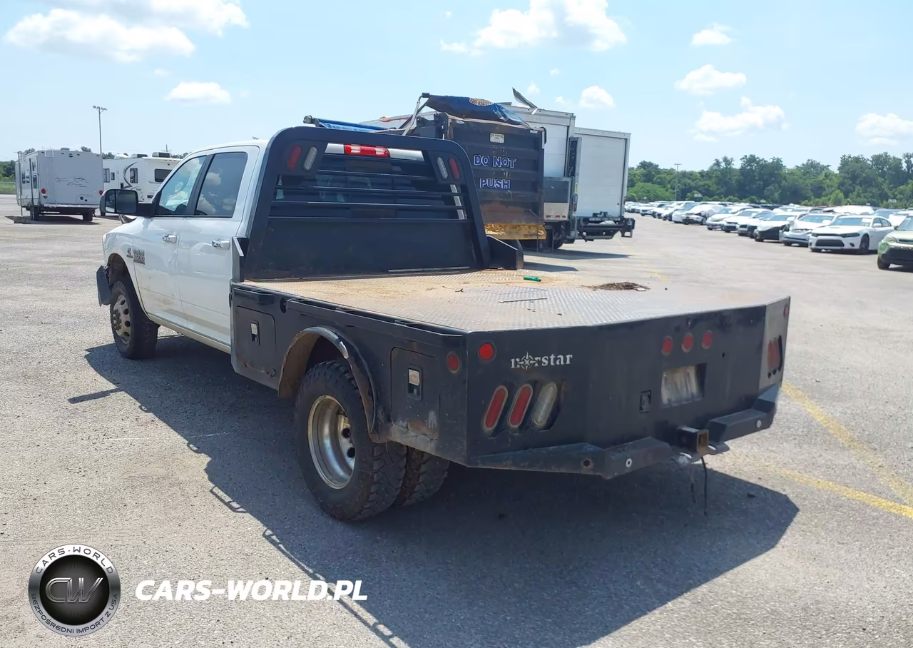 2018 Ram 3500 Laramie 4X4 8' Box VIN:3C63RRJL2JG324703 - 3