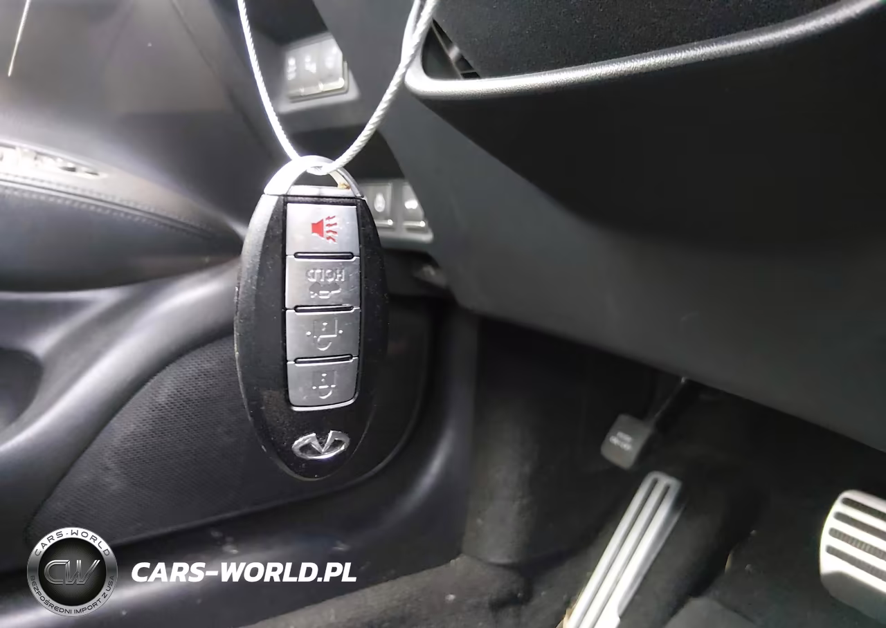 2015 Infiniti Q70 3.7 VIN:JN1BY1AP0FM542299 - 11