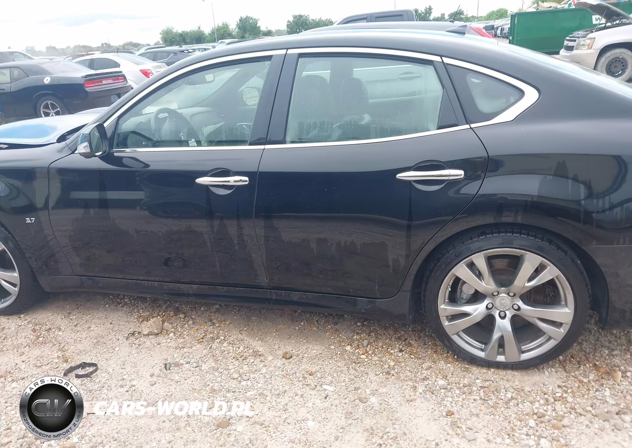2015 Infiniti Q70 3.7 VIN:JN1BY1AP0FM542299 - 14