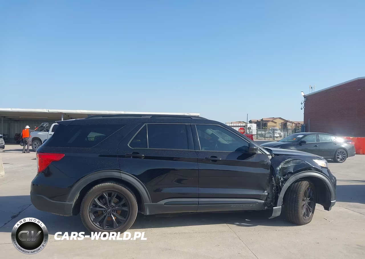 2021 Ford Explorer Xlt VIN:1FMSK7DH3MGA49858 - 13