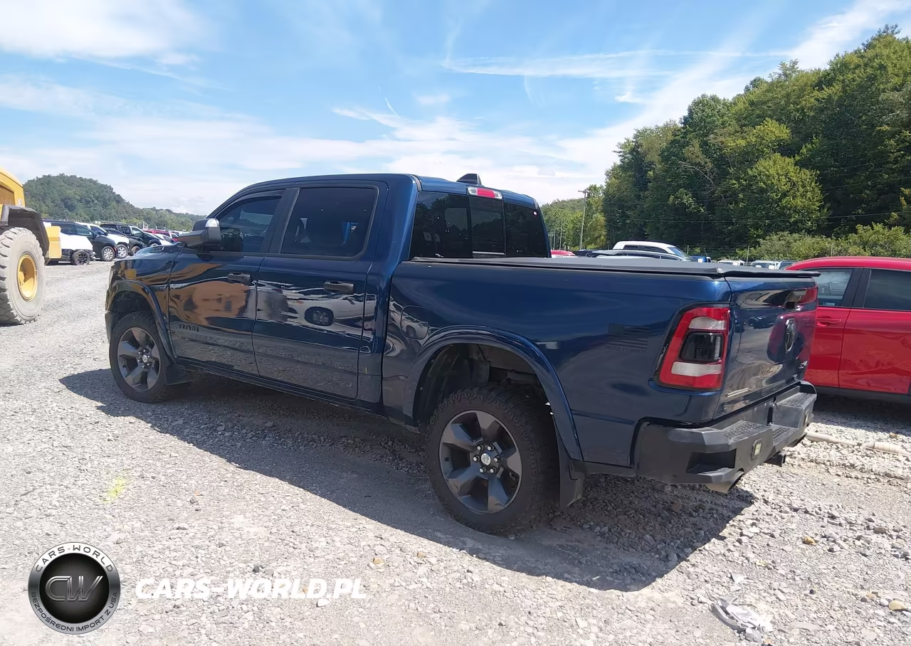 2020 Ram 1500 Big Horn 4X4 5'7 Box VIN:1C6SRFFT1LN409612 - 3