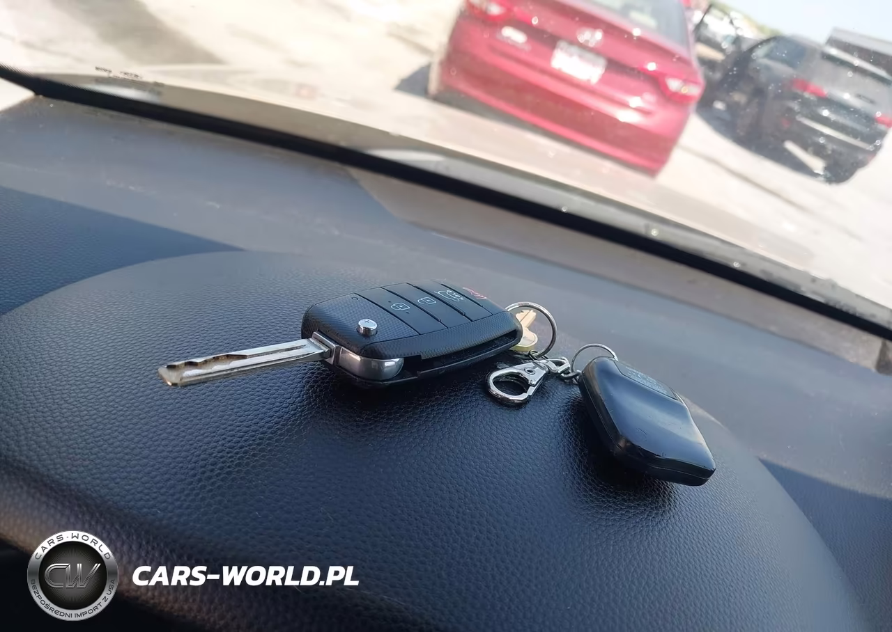 2014 Kia Soul VIN:KNDJN2A21E7001061 - 11