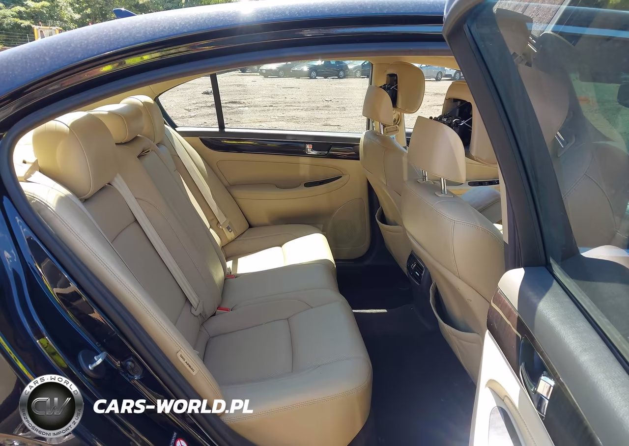 2011 Hyundai Genesis 3.8 VIN:KMHGC4DE7BU141271 - 8