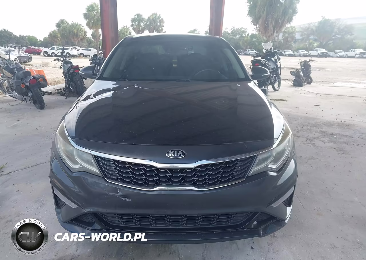 2019 Kia Optima Lx VIN:5XXGT4L32KG321218 - 12