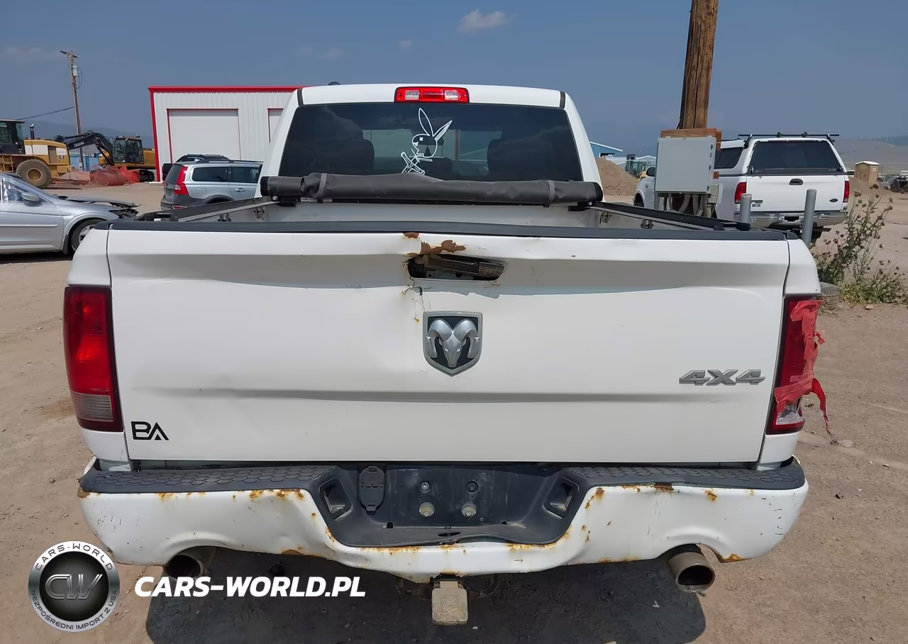 2017 Ram 1500 Express 4X4 6'4 Box VIN:1C6RR7FT5HS587875 - 16