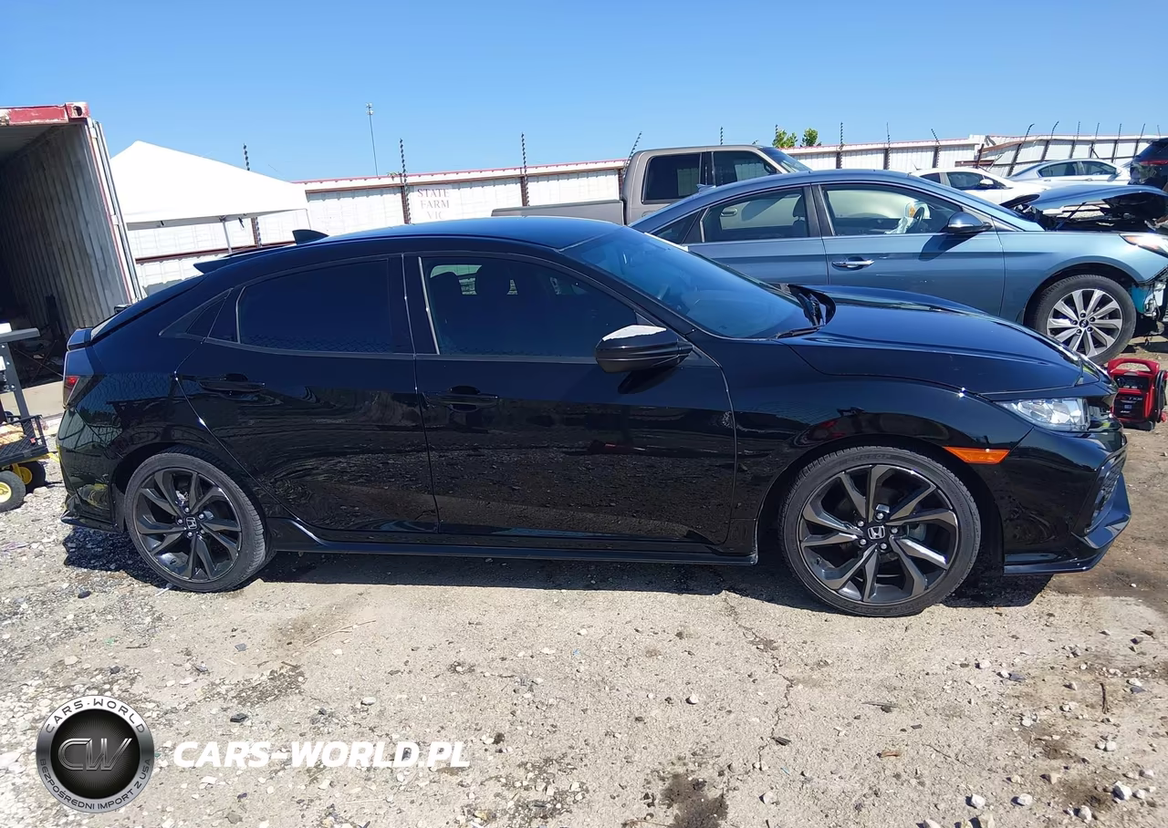 2018 Honda Civic Sport VIN:SHHFK7H43JU239404 - 13