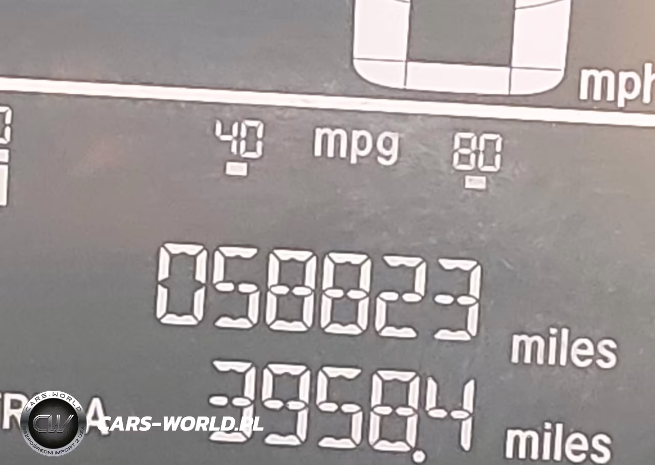 2018 Honda Civic Sport VIN:SHHFK7H43JU239404 - 15