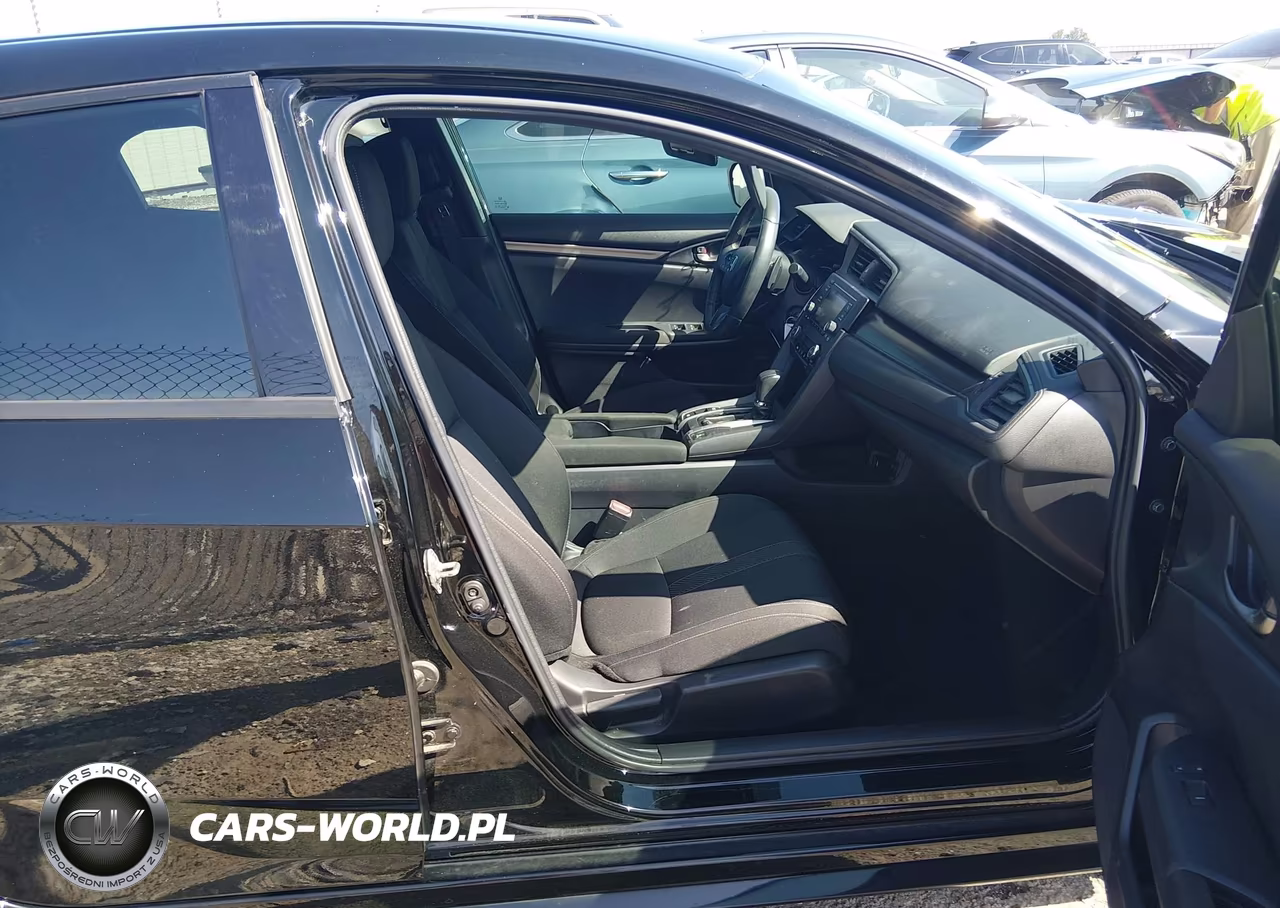 2018 Honda Civic Sport VIN:SHHFK7H43JU239404 - 5