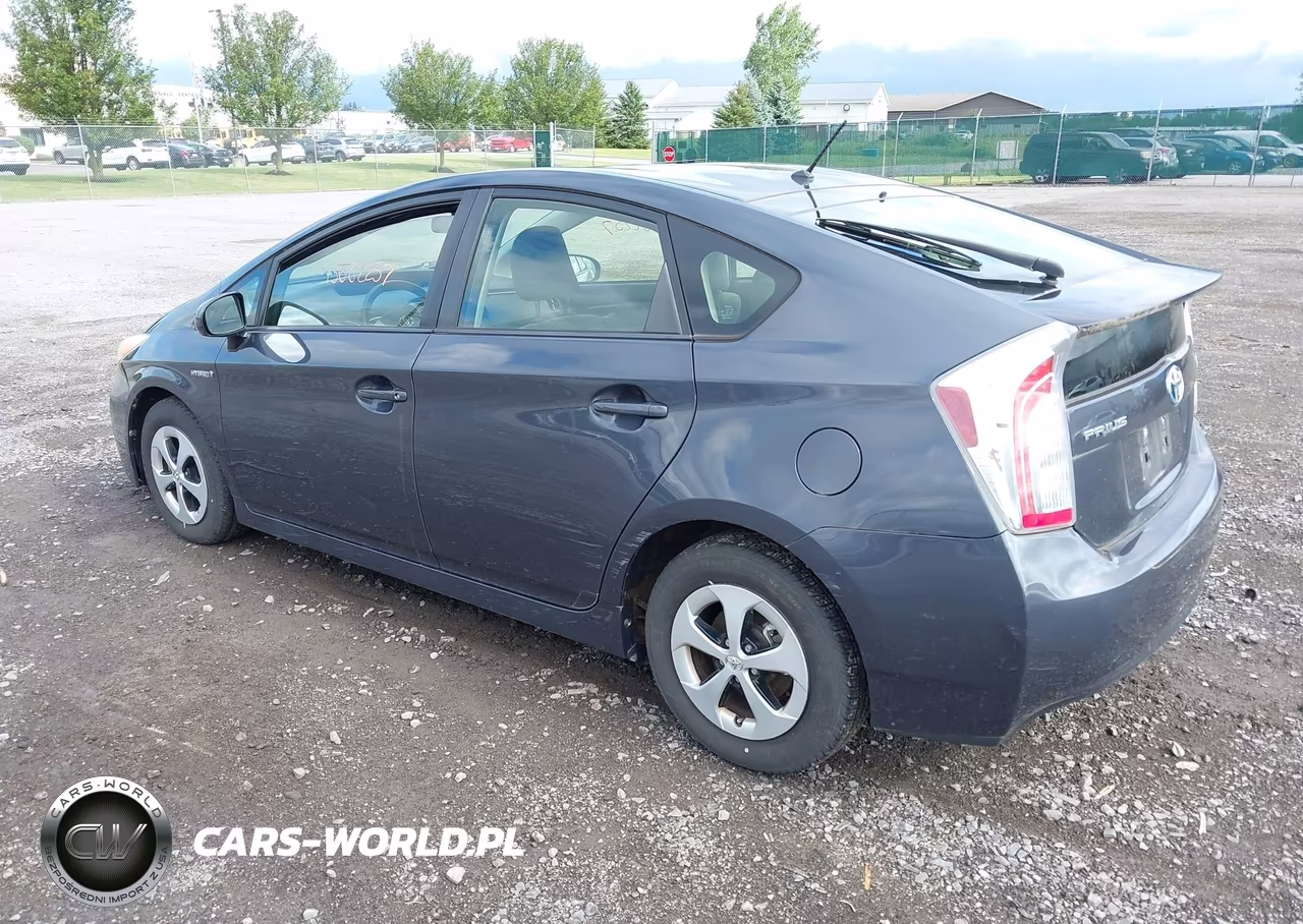 2012 Toyota Prius Two VIN:JTDKN3DU6C1528990 - 3
