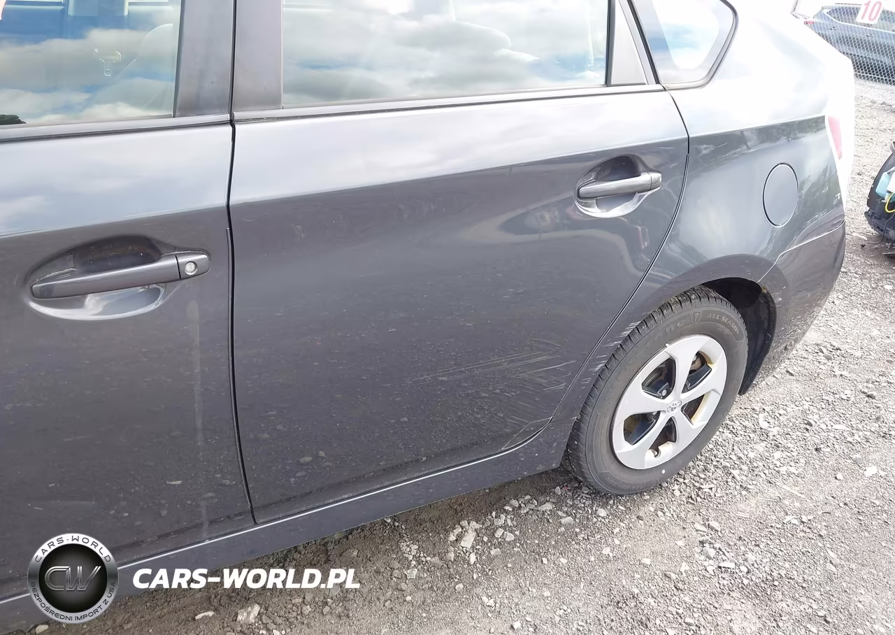 2012 Toyota Prius Two VIN:JTDKN3DU6C1528990 - 6