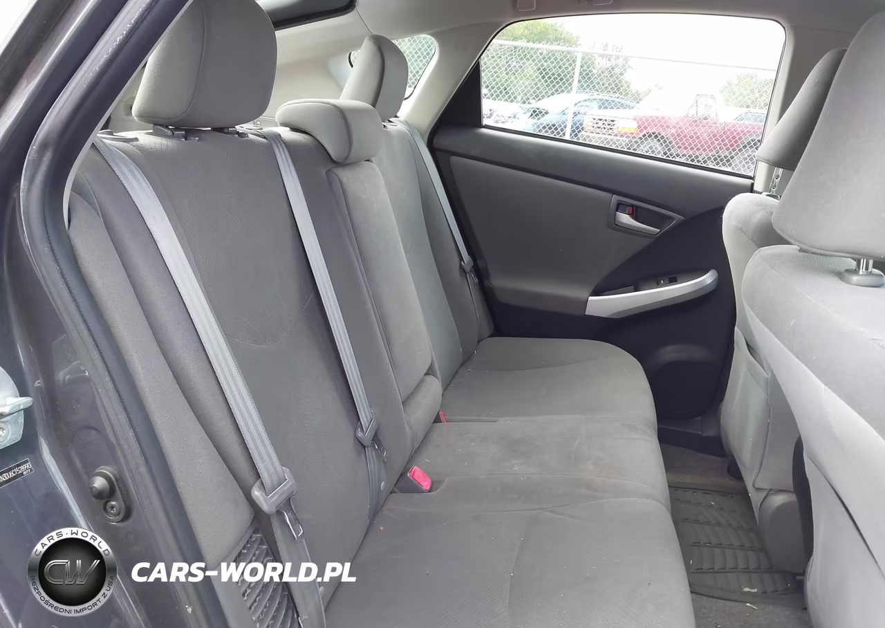 2012 Toyota Prius Two VIN:JTDKN3DU6C1528990 - 8