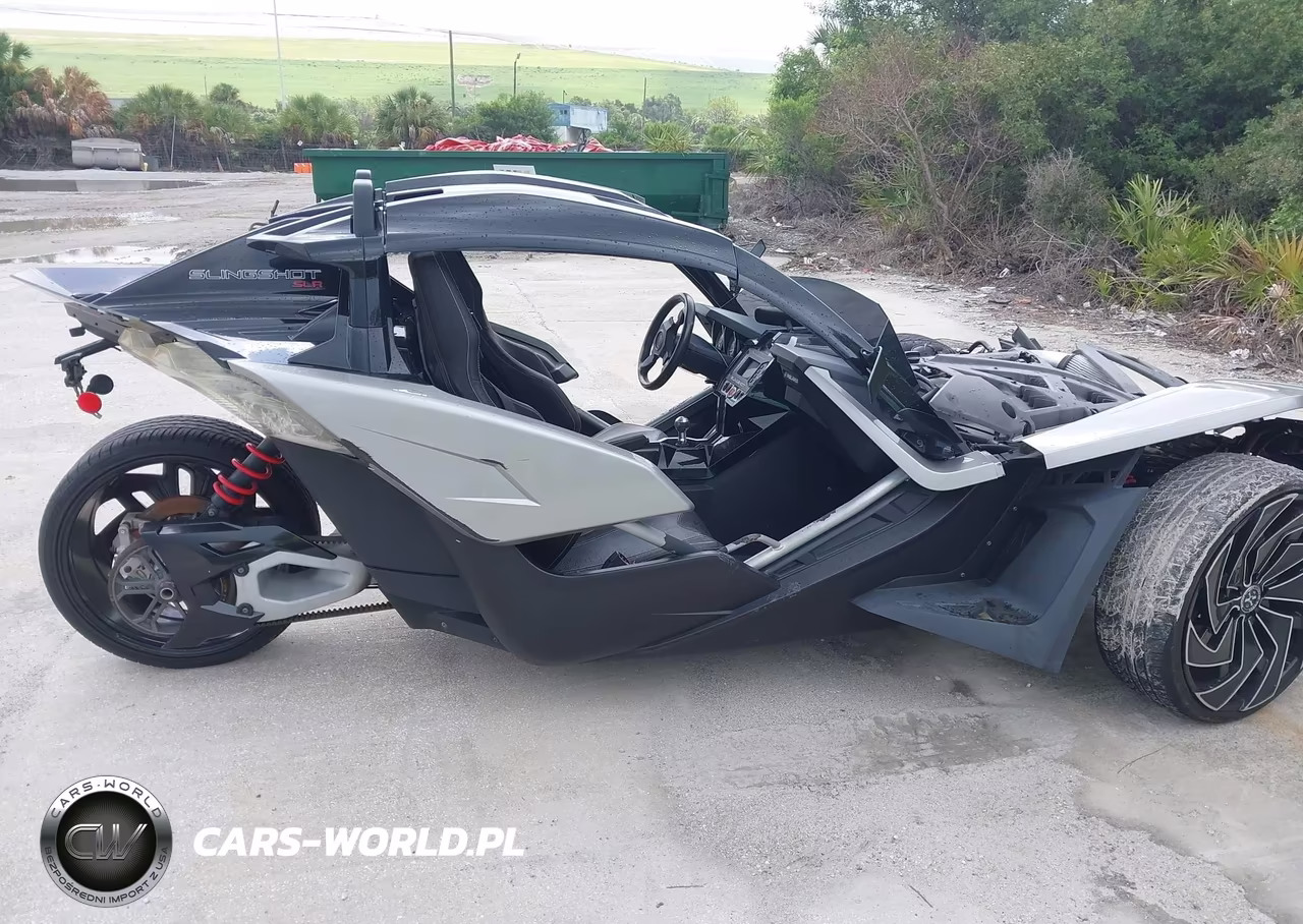 2017 Polaris Slingshot Slr VIN:57XAARFA5H8123948 - 4