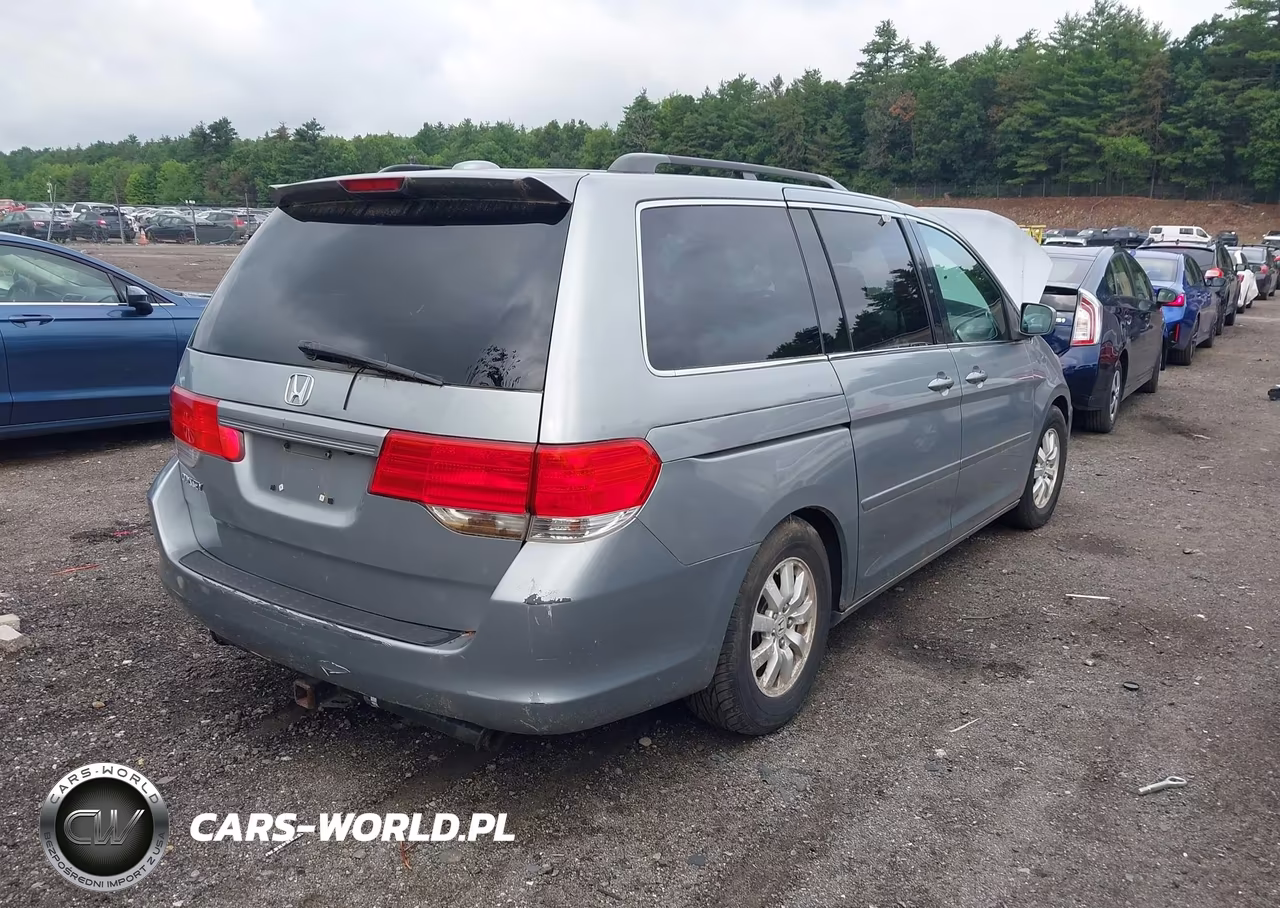 2010 Honda Odyssey Ex-L VIN:5FNRL3H60AB107108 - 4