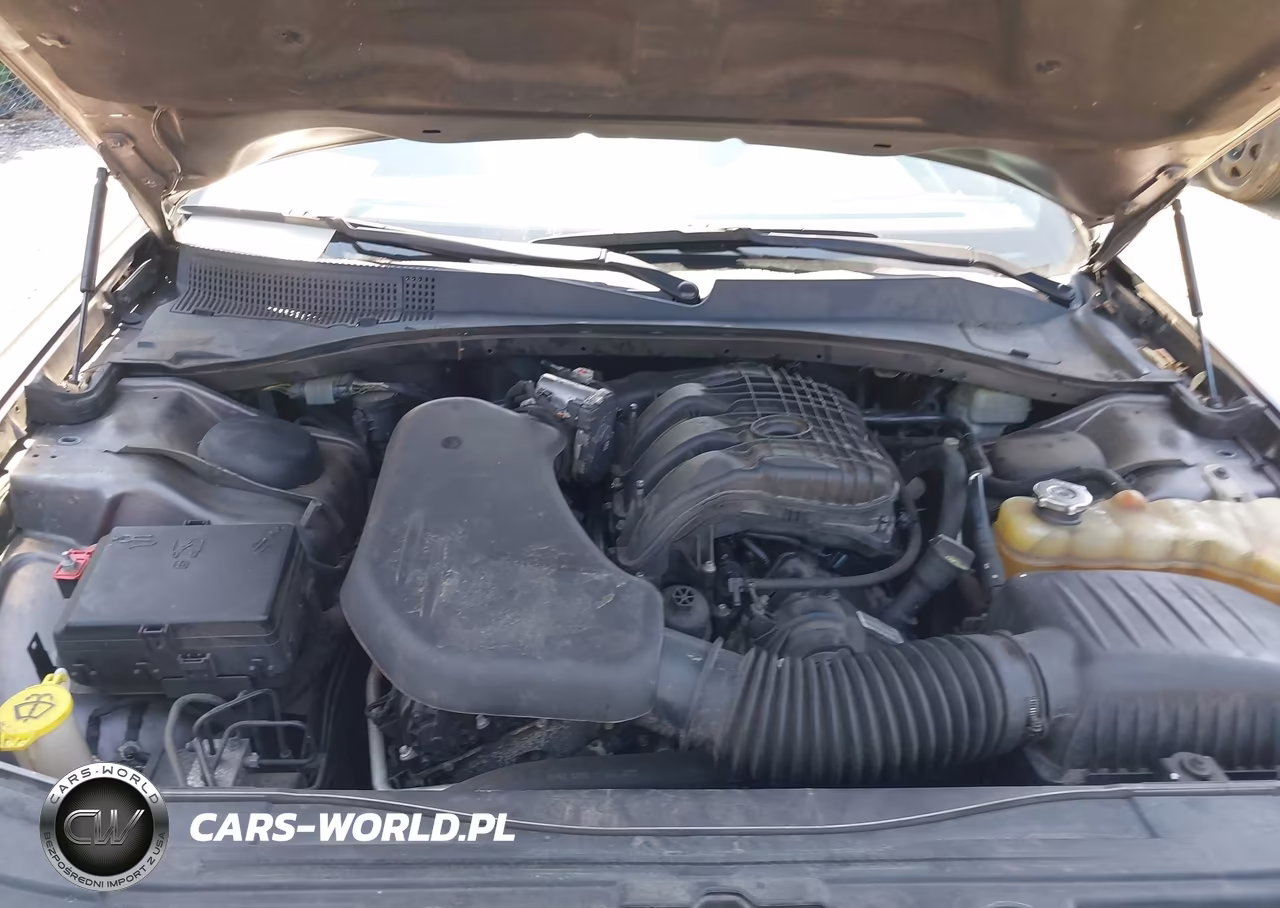 2014 Chrysler 300C VIN:2C3CCAEG5EH301807 - 10