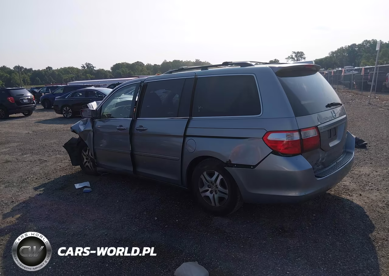 2005 Honda Odyssey Ex VIN:5FNRL38445B046687 - 3