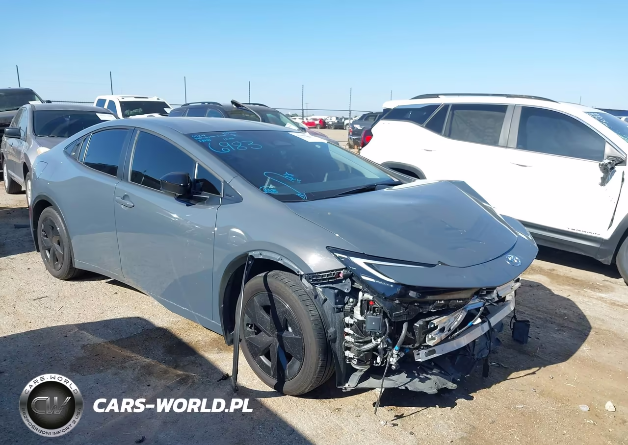 2025 Toyota Prius Plug-In Hybrid Se