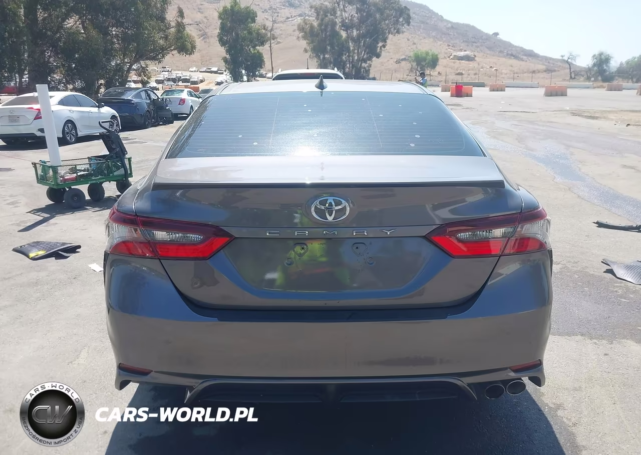 2021 Toyota Camry Se VIN:4T1T11AK9MU606259 - 17