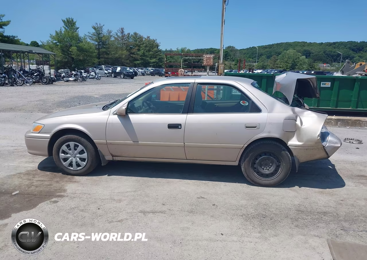 2001 Toyota Camry Le VIN:4T1BG28K91U086761 - 14