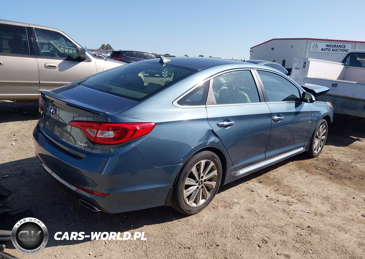 2017 Hyundai Sonata Sport VIN:5NPE34AF7HH565187 - 4