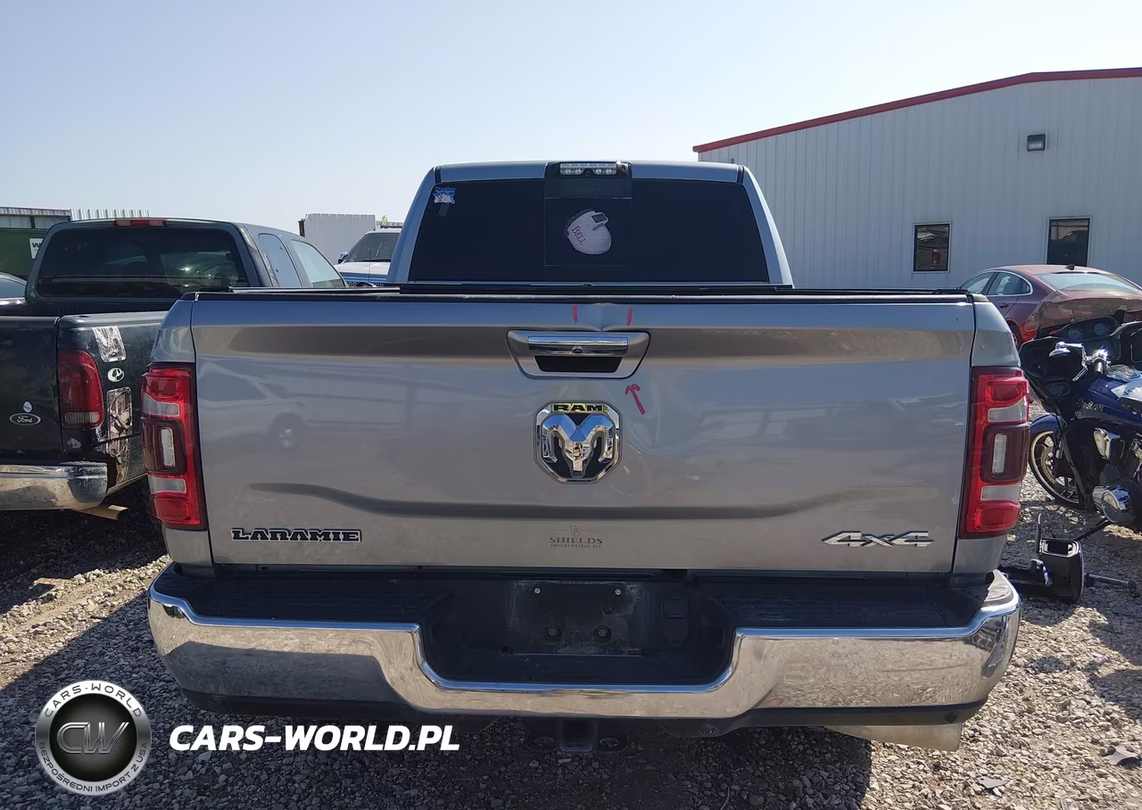 2021 Ram 2500 Laramie 4X4 6'4 Box VIN:3C6UR5FLXMG516980 - 17