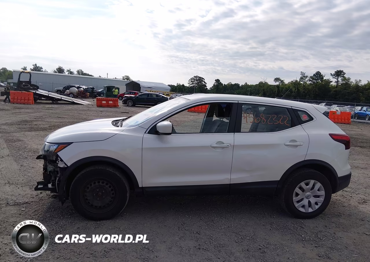 2017 Nissan Rogue Sport S VIN:JN1BJ1CR0HW106725 - 14