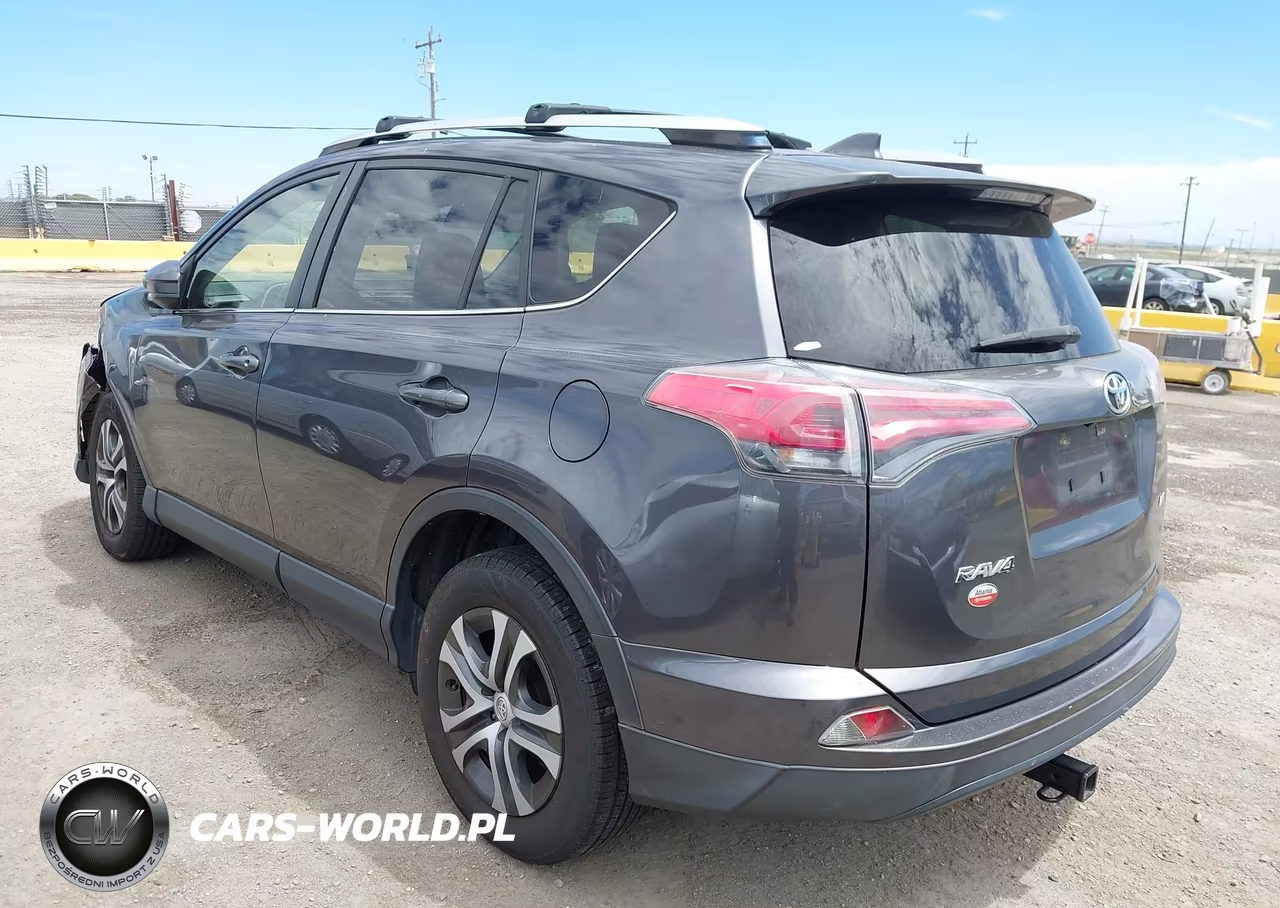 2016 Toyota Rav4 Le VIN:JTMZFREV8GJ077850 - 3
