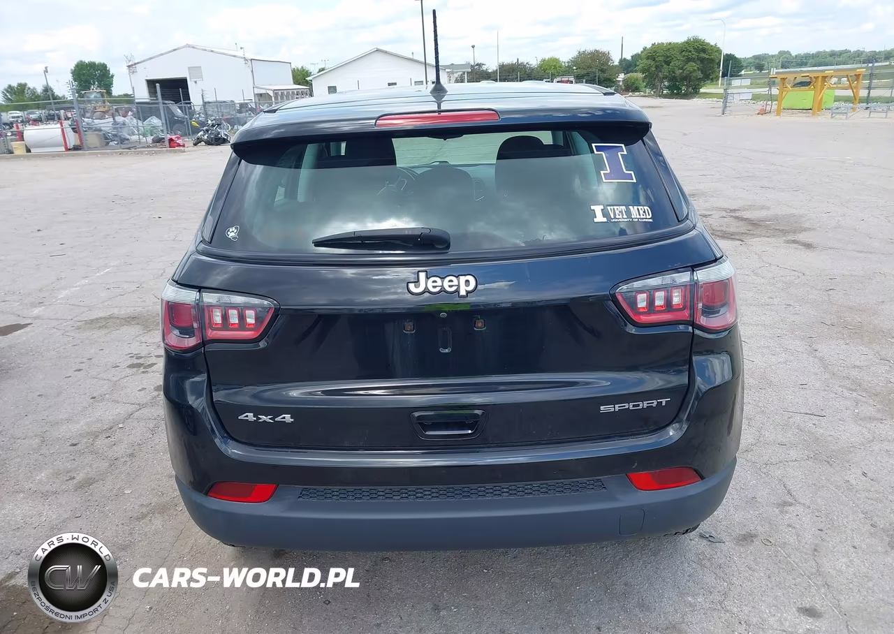 2018 Jeep Compass Sport 4X4 VIN:3C4NJDAB4JT200684 - 16
