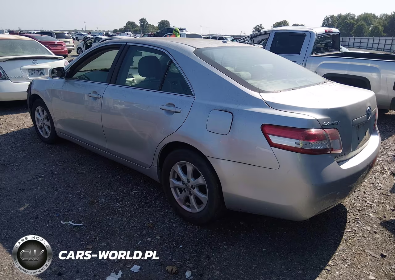 2011 Toyota Camry Le VIN:4T4BF3EKXBR120582 - 3