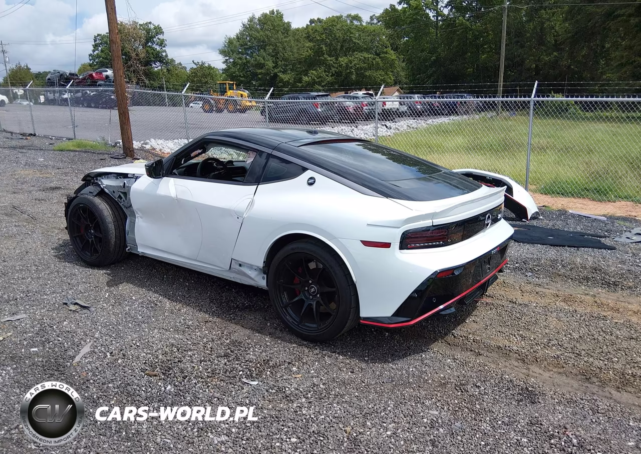 2024 Nissan Z Nismo Auto VIN:JN1BZ4CH3RM361061 - 3