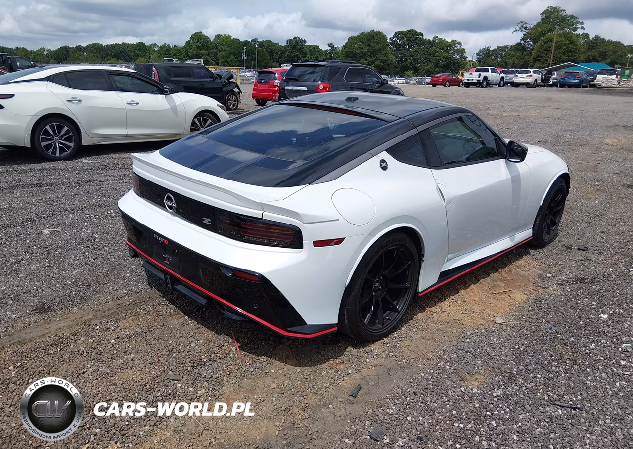 2024 Nissan Z Nismo Auto VIN:JN1BZ4CH3RM361061 - 4
