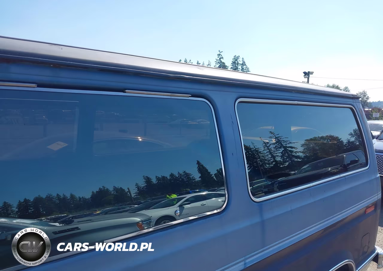 1985 Ford Econoline E150 VIN:1FMEE11Y4FHA81821 - 15