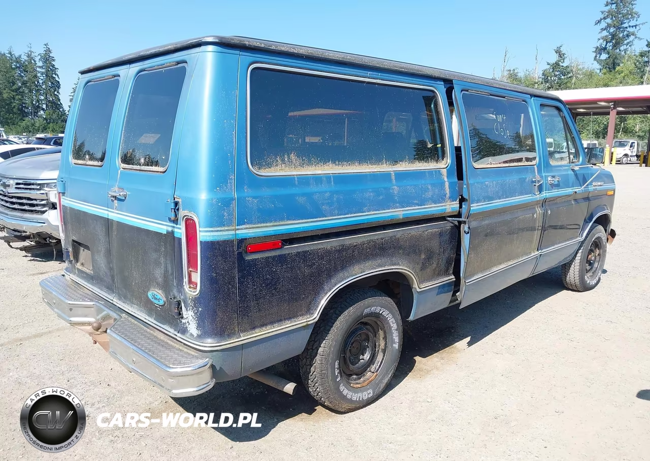 1985 Ford Econoline E150 VIN:1FMEE11Y4FHA81821 - 4