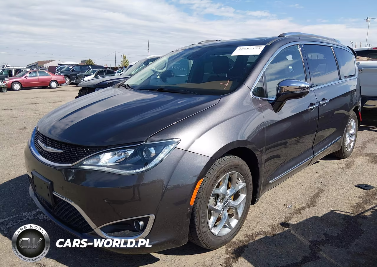 2018 Chrysler Pacifica Limited VIN:2C4RC1GG3JR109079 - 2