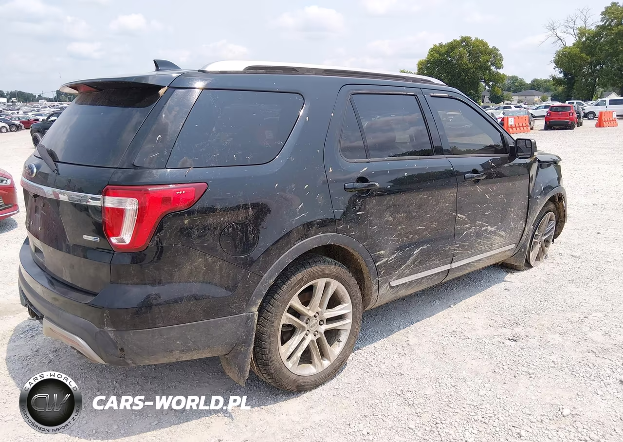 2016 Ford Explorer Xlt VIN:1FM5K8D83GGA03504 - 4