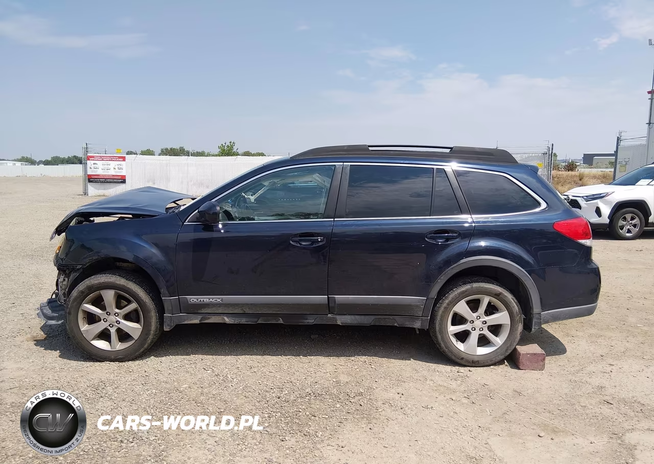 2013 Subaru Outback 2.5I Premium VIN:4S4BRBGC1D3323225 - 14
