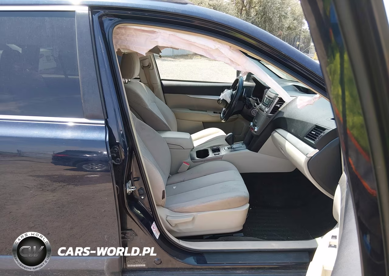 2013 Subaru Outback 2.5I Premium VIN:4S4BRBGC1D3323225 - 5