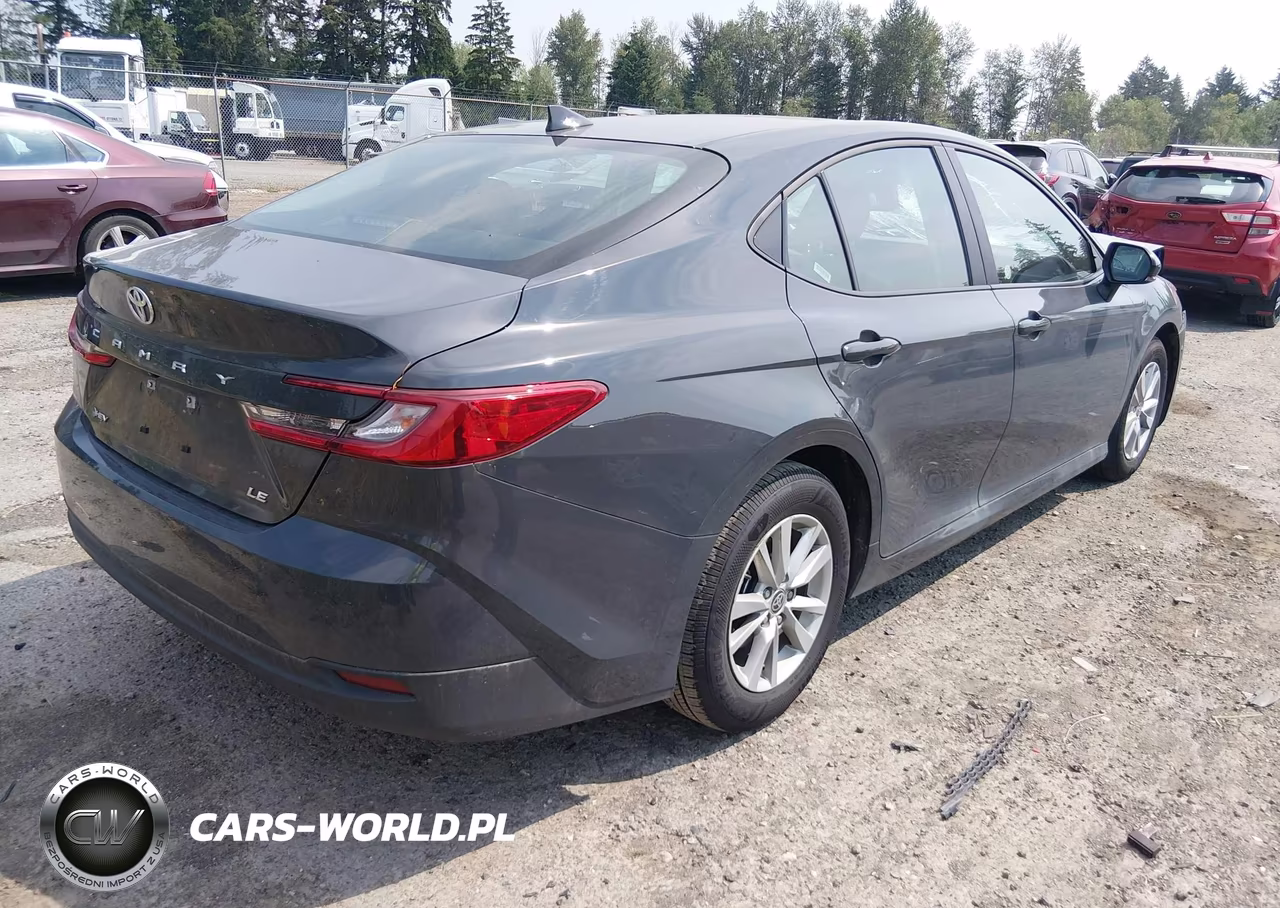 2026 Toyota Camry Le VIN:4T1DAACK0TU249621 - 4