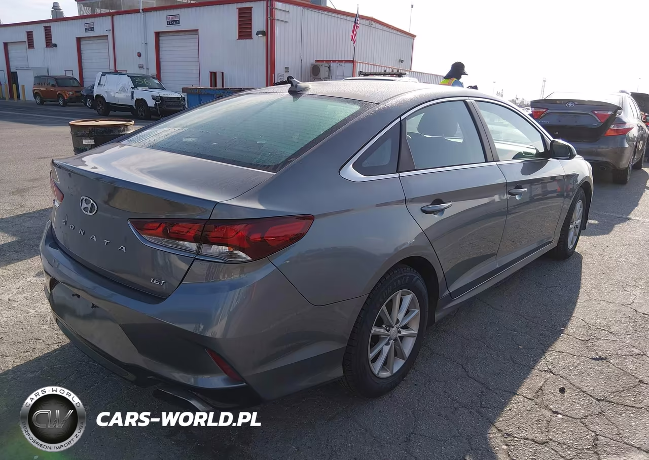 2018 Hyundai Sonata Eco VIN:5NPE24AA5JH706982 - 4