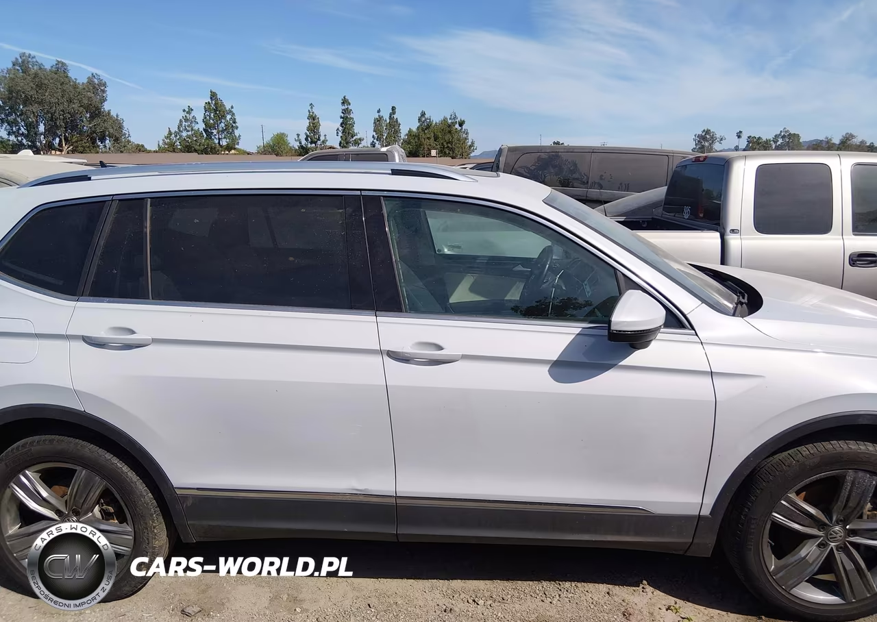 2019 Volkswagen Tiguan 2.0T Sel Premium-2.0T Sel Premium R-Line VIN:3VV4B7AX4KM015490 - 13