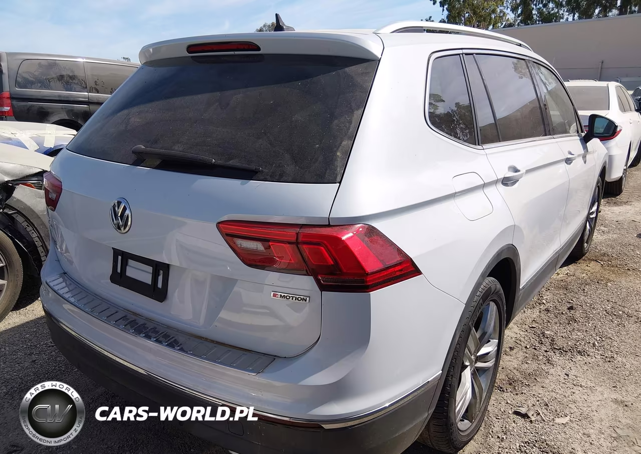 2019 Volkswagen Tiguan 2.0T Sel Premium-2.0T Sel Premium R-Line VIN:3VV4B7AX4KM015490 - 4