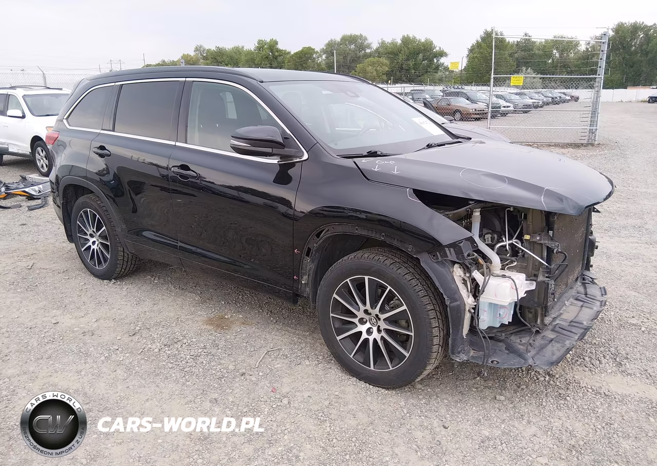 2017 Toyota Highlander Se