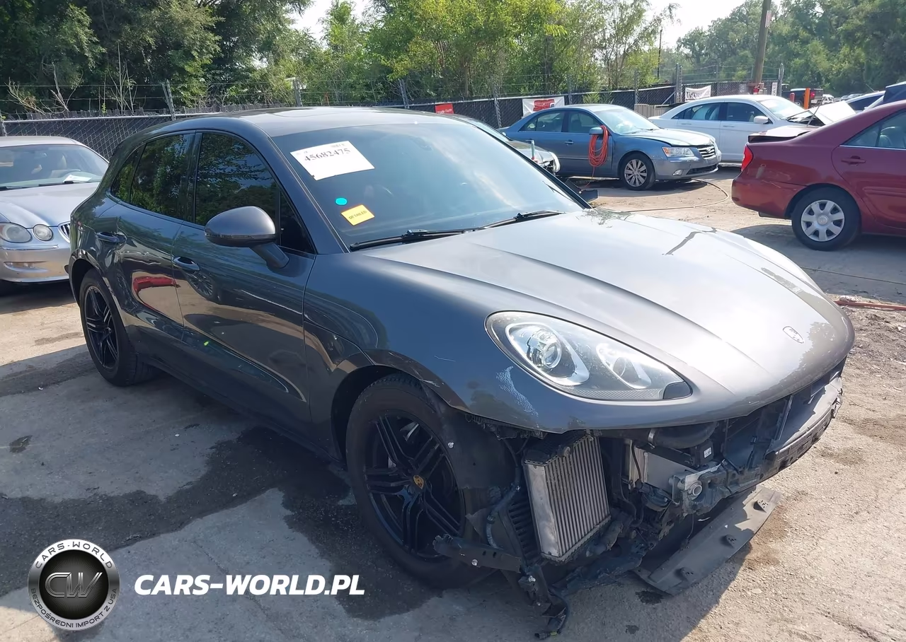 2015 Porsche Macan S