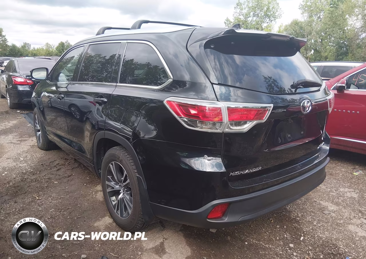 2016 Toyota Highlander Xle V6 VIN:5TDJKRFH3GS328424 - 3